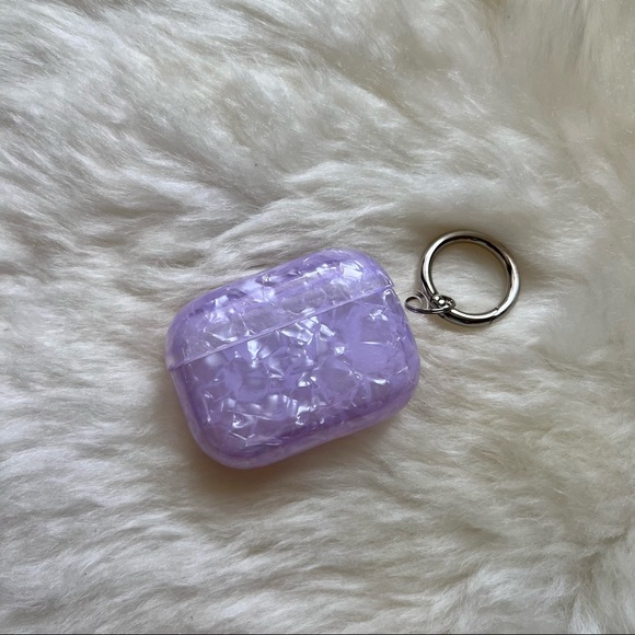 AirPods Pro case - Picture 3 of 5